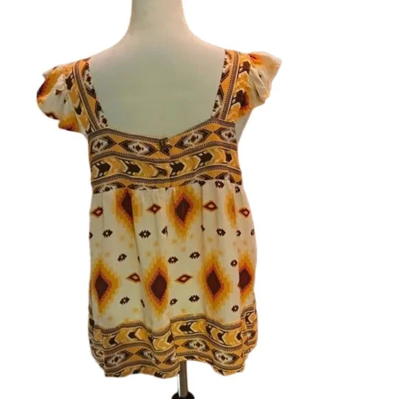 Cato Geometric design Cute Top with Flutter Cap Sleeves Women size XL - Picture 4 of 11